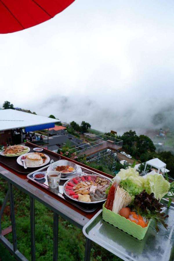 ภูเบิกฟ้า แคมป์ปิ้ง Hotell Mon Jam Exteriör bild